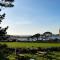 Auberge Granit Rose - Hébergement partagé en Auberge de Jeunesse - Vue sur mer - Dortoir mixte & Camping