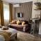 Silver Apartman