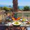 Ninfa Sul Mare Apartments 50 M E T R I dal Mare Best Breakfast and Free Parking
