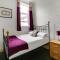 OYO Gin House Hotel