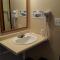 Knights Inn and Suites - Grand Forks - Grand Forks