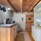 Rustic Baileys Retreat Cabin Near Wineries!