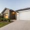 Pet-friendly. Bright and Spacious Dunsborough Home