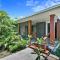 Tropical Retreat with BBQ Deck