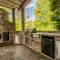 Lakeside Landing by AvantStay Private Dock