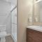 Housepitality - The Urban Roost 1 - Modern