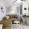 Tiny Comfy flat with Bikes