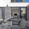 Beautiful Apartment In Jezera With Wifi