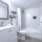 Cozy & Spacious 2BR at Stampede w Parking and AC