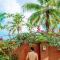 Shanuo Beach Bungalows