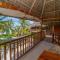 Shanuo Beach Bungalows