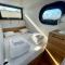 Houseboat 11 direct aan het Sneekermeer