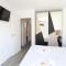 Spacious townhouse with terraces and pool in Sagunto