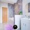 Stylish 1 bed Apt By Livra Estate Short Lets & Serviced Accommodation Sutton With Free Parking