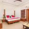 Hotel O Lukergunj Holidays