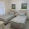 5 Manaba Breeze, Uvongo