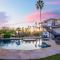 Camelback Mountain Mansion - Micro-resort, Views, Golf, Heated Pool, Game Room