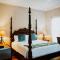 Shangri-La Boutique Bed & Breakfast