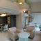 Lux Tychi Hotel