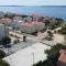 Relax Mandre 200m from the beach Sea view