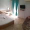 Miltos Rooms