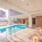 Spacious 2BR HighRise, Gym, Pool, Parking, W-D, Golf