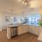 Cozy HighRise 23th Flr,Gym,Parking,Pool,W-D,Golf