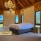 Upsandowns - Heated Private pool, Spa, and Sauna