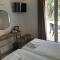 Vassiliki Rooms