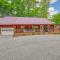 Woodsy Kentucky Escape with Game Room and Lake Access!