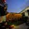 Hills Holiday House
