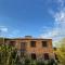 Rockside House Areni