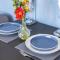 ROOMS NEAR ME - Private Access Entire Place, Kitchen & Bathroom with Amenities, Fast WiFi, Smart Tv, Premium Bed, Parking Nearby