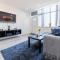 ROOMS NEAR ME - Private Access Entire Place, Kitchen & Bathroom with Amenities, Fast WiFi, Smart Tv, Premium Bed, Parking Nearby