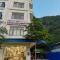 GOLDEN LAND HOTEL
