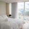 Select Hotel