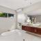 A La Plage - Ocean View Luxury - Family Friendly