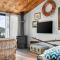 The Cabin by Coast Hosting