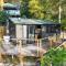 The Cabin by Coast Hosting