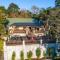 Chestnut Country Lodge