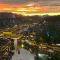 Phoenix Best River View B&B 故里明月