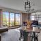 Waterlane Island - Riverview Pool, SPA, Gym & Parking by Downtown Apartments