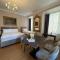 I TRE MOSCHETTIERI - DARTAGNAN Luxury Guest House