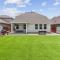 Luxury 4BRS-3Baths Home, King Bed & Private Gym