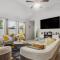 Luxury 4BRS-3Baths Home, King Bed & Private Gym