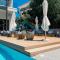 SunnyVillas Suite Mythical GYM Swimming Pool S21