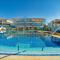 SunnyVillas Suite Mythical GYM Swimming Pool S21