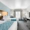 Best Western Plus Waller Hotel
