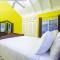 3BR Retreat with Pool, Gym & Private Beach Access in Richmond Estate