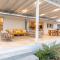 Amira Beach House - air conditioned, pool, walk to beach & cafes